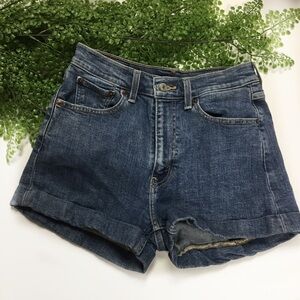 Levi's womens denim jean shorts rolled cuff zipper size 27 dark wash